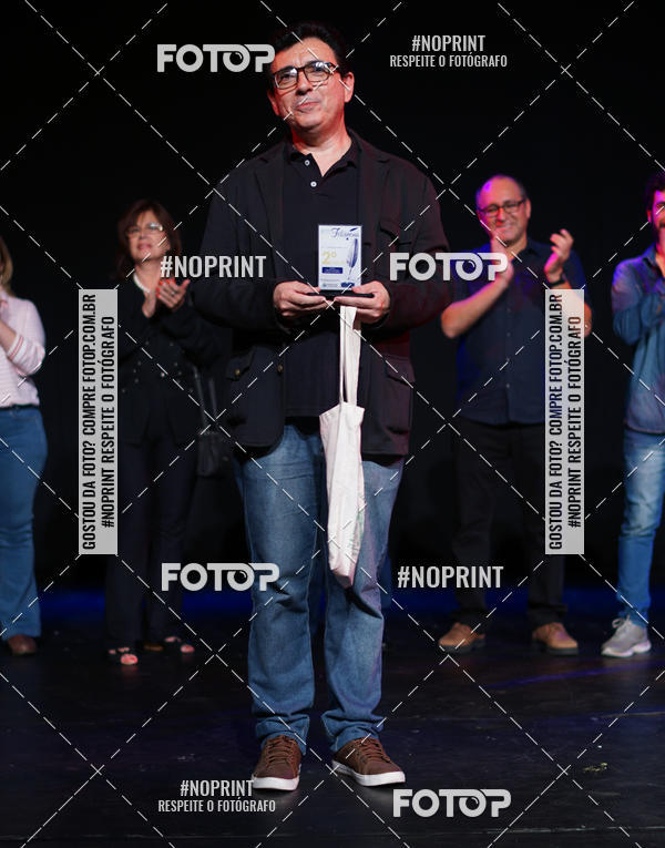 Buy your photos of the eventFesti Poema no Teatro Galpo  on Fotop