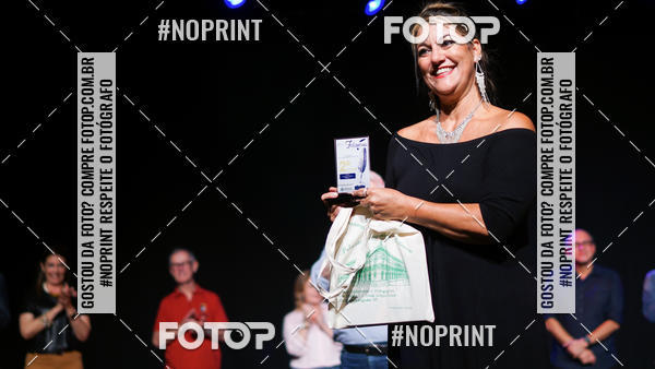 Buy your photos of the eventFesti Poema no Teatro Galpo  on Fotop