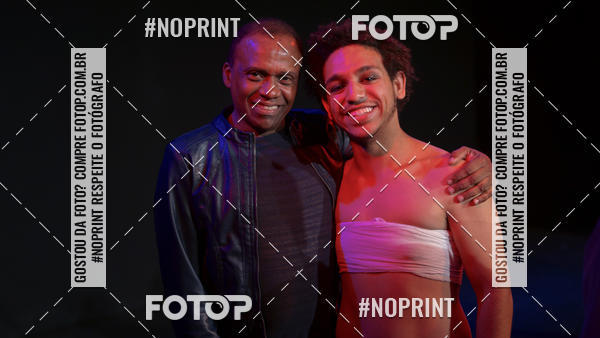 Buy your photos of the eventFesti Poema no Teatro Galpo  on Fotop