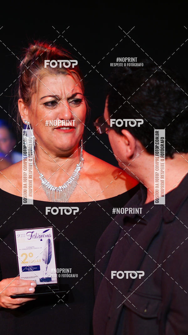 Buy your photos of the eventFesti Poema no Teatro Galpo  on Fotop