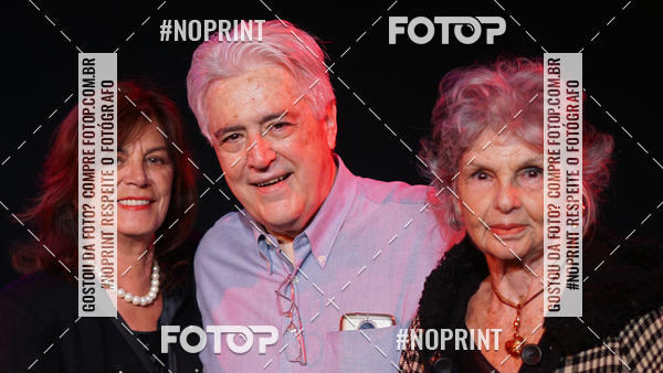 Buy your photos of the eventFesti Poema no Teatro Galpo  on Fotop