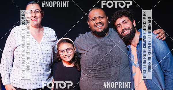 Buy your photos of the eventFesti Poema no Teatro Galpo  on Fotop