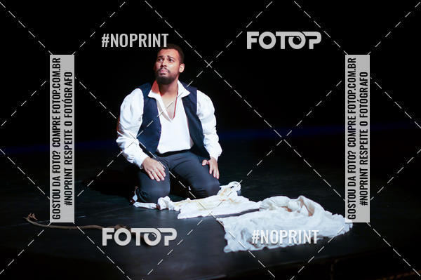 Buy your photos of the eventFesti Poema no Teatro Galpo  on Fotop