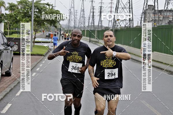 Buy your photos of the eventREI E RAINHA DO ASFALTO CORRIDA E CAMINHADA on Fotop