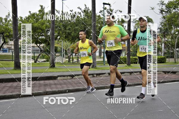 Buy your photos of the eventREI E RAINHA DO ASFALTO CORRIDA E CAMINHADA on Fotop