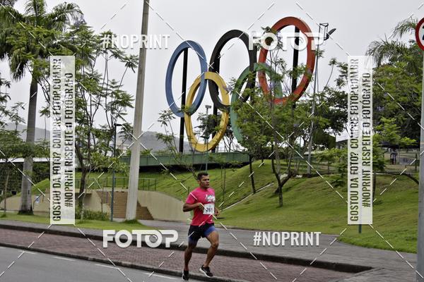 Buy your photos of the eventREI E RAINHA DO ASFALTO CORRIDA E CAMINHADA on Fotop