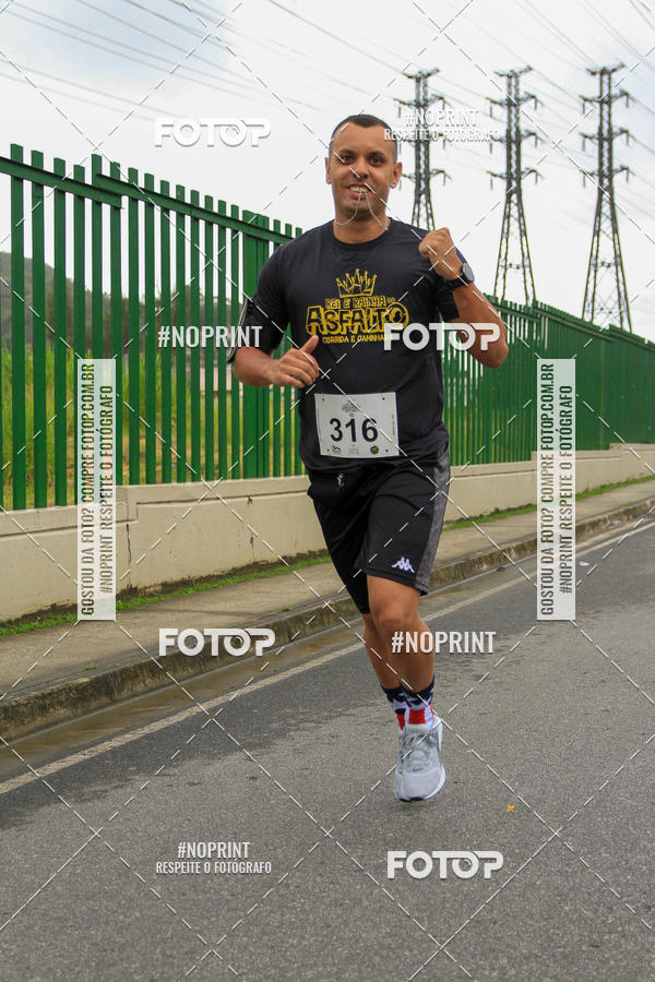 Buy your photos of the eventREI E RAINHA DO ASFALTO CORRIDA E CAMINHADA on Fotop