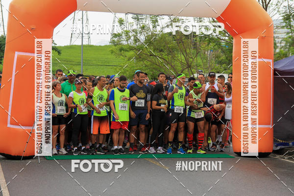 Buy your photos of the eventREI E RAINHA DO ASFALTO CORRIDA E CAMINHADA on Fotop