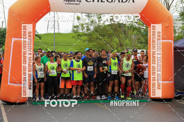 Buy your photos of the eventREI E RAINHA DO ASFALTO CORRIDA E CAMINHADA on Fotop