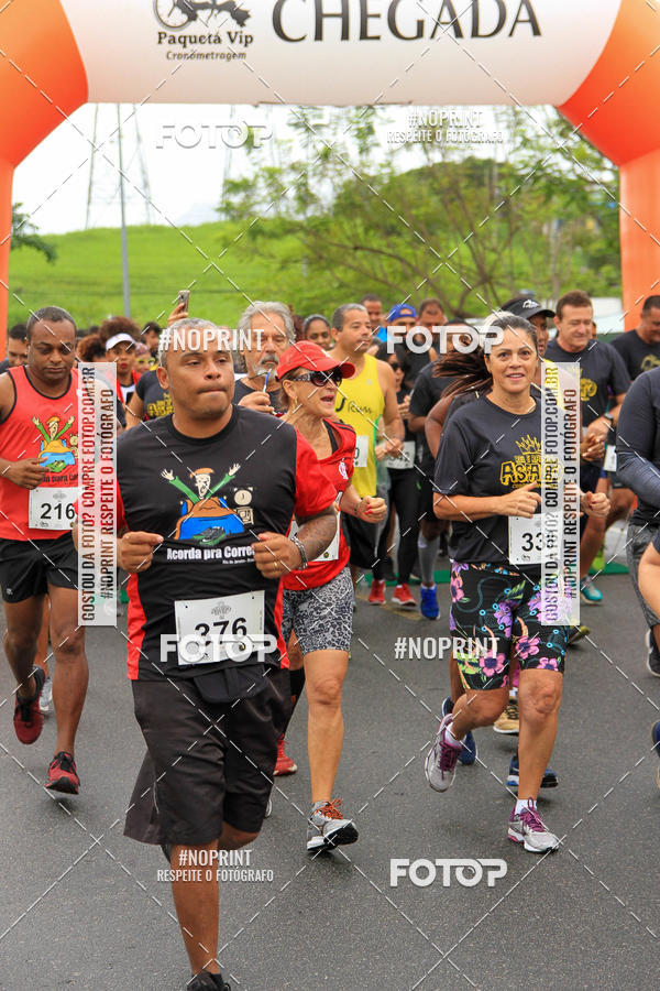 Buy your photos of the eventREI E RAINHA DO ASFALTO CORRIDA E CAMINHADA on Fotop