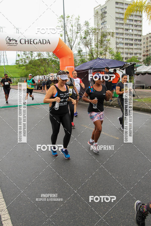 Buy your photos of the eventREI E RAINHA DO ASFALTO CORRIDA E CAMINHADA on Fotop