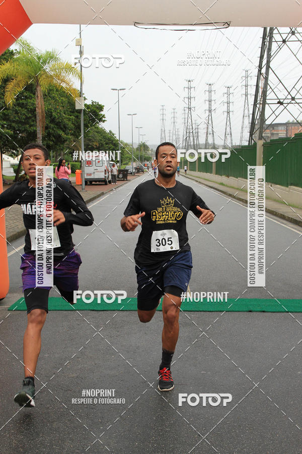 Buy your photos of the eventREI E RAINHA DO ASFALTO CORRIDA E CAMINHADA on Fotop