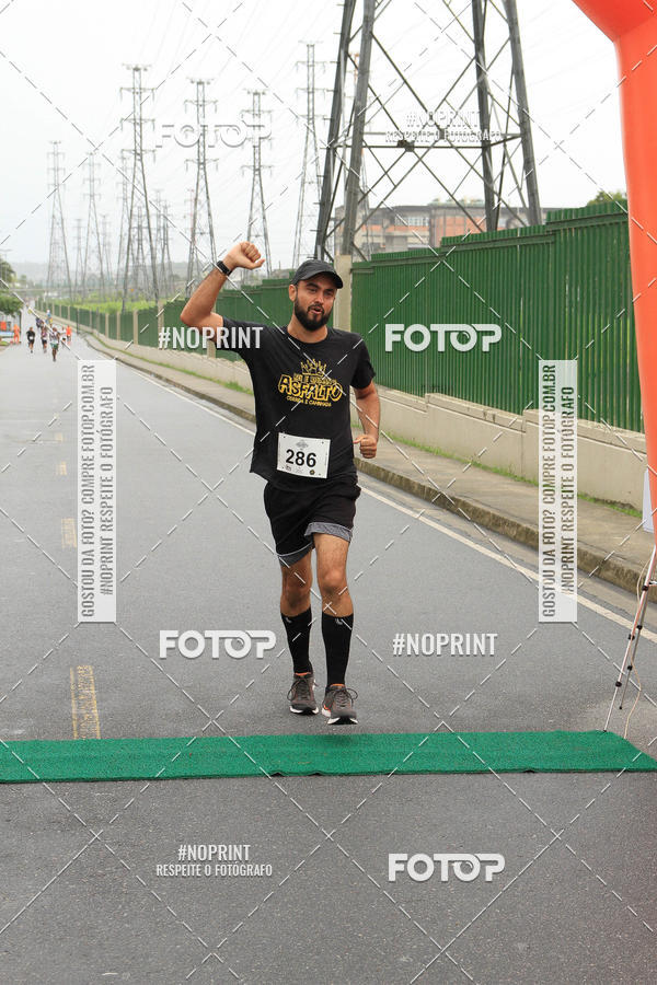 Buy your photos of the eventREI E RAINHA DO ASFALTO CORRIDA E CAMINHADA on Fotop