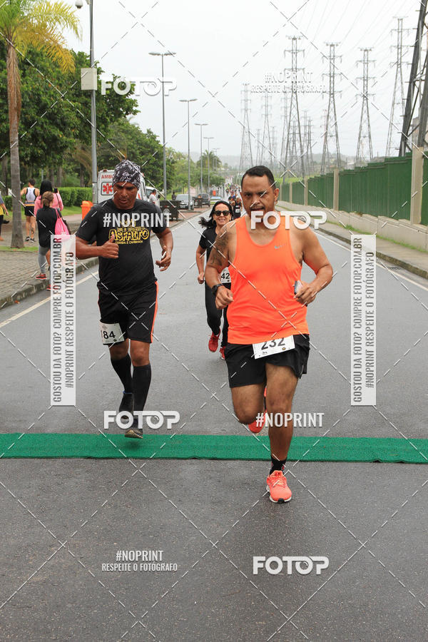 Buy your photos of the eventREI E RAINHA DO ASFALTO CORRIDA E CAMINHADA on Fotop