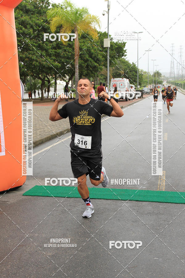 Buy your photos of the eventREI E RAINHA DO ASFALTO CORRIDA E CAMINHADA on Fotop