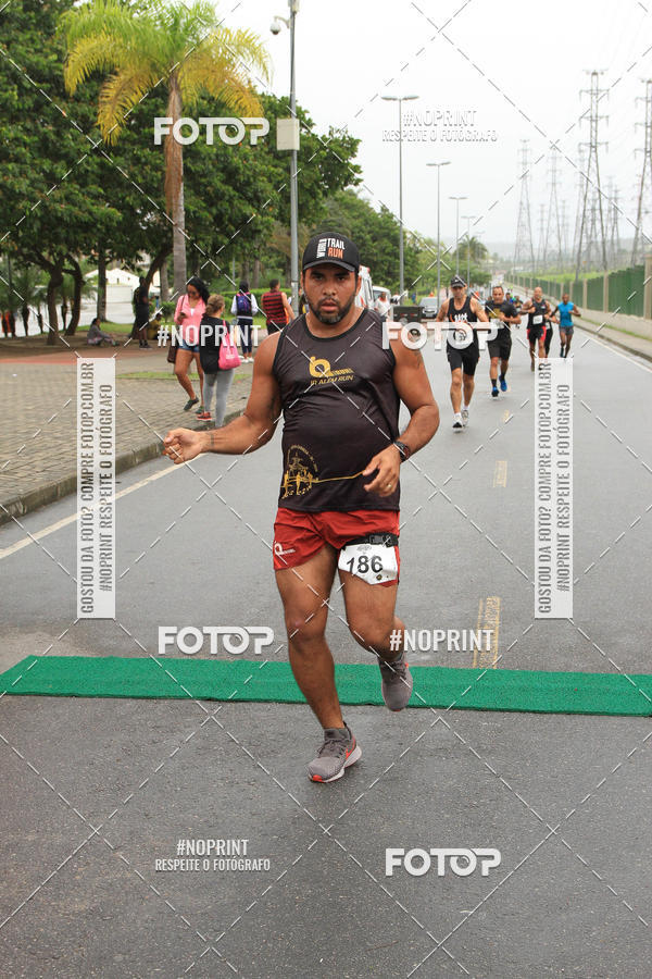Buy your photos of the eventREI E RAINHA DO ASFALTO CORRIDA E CAMINHADA on Fotop