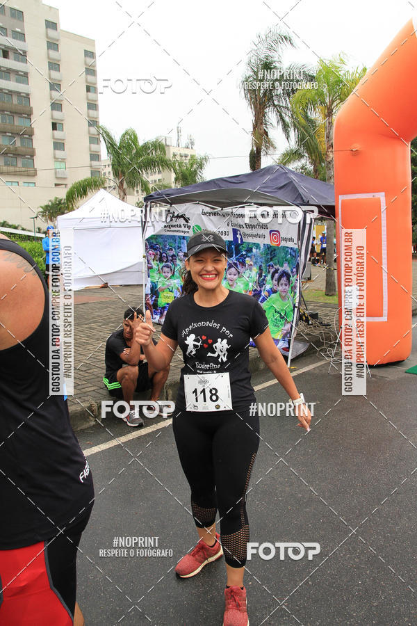 Buy your photos of the eventREI E RAINHA DO ASFALTO CORRIDA E CAMINHADA on Fotop