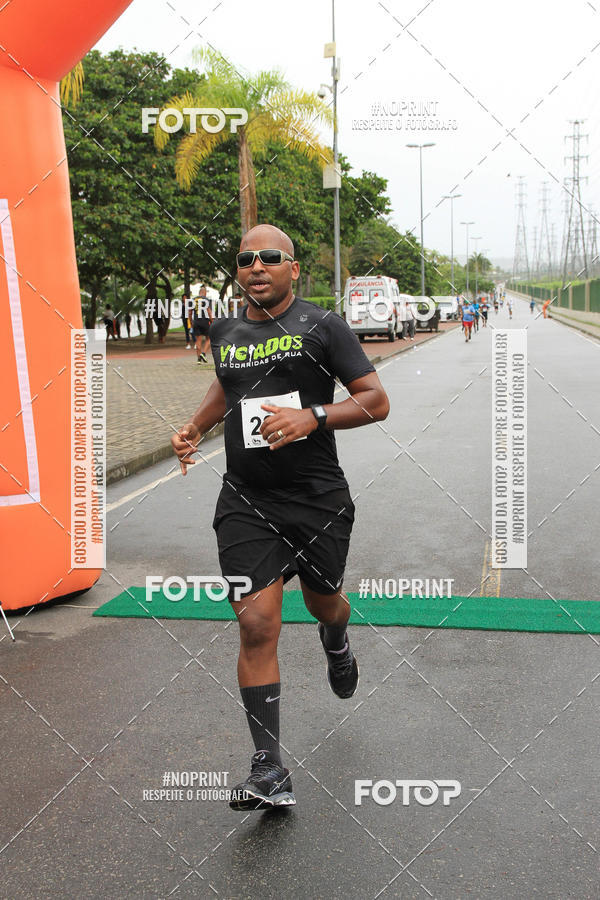 Buy your photos of the eventREI E RAINHA DO ASFALTO CORRIDA E CAMINHADA on Fotop