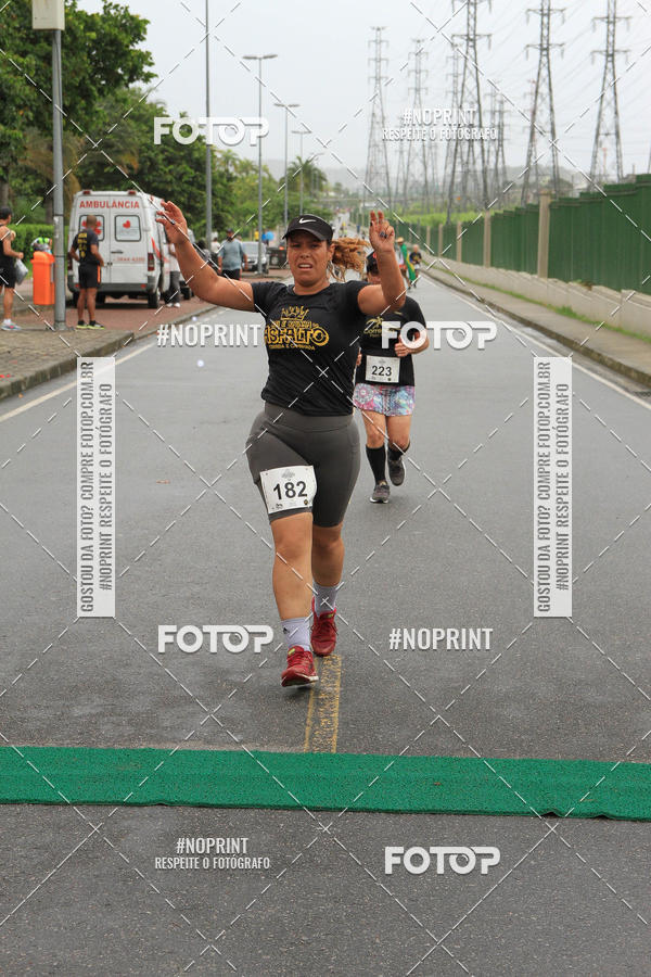 Buy your photos of the eventREI E RAINHA DO ASFALTO CORRIDA E CAMINHADA on Fotop