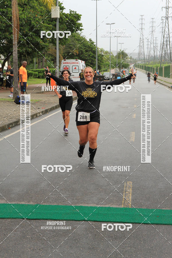 Buy your photos of the eventREI E RAINHA DO ASFALTO CORRIDA E CAMINHADA on Fotop