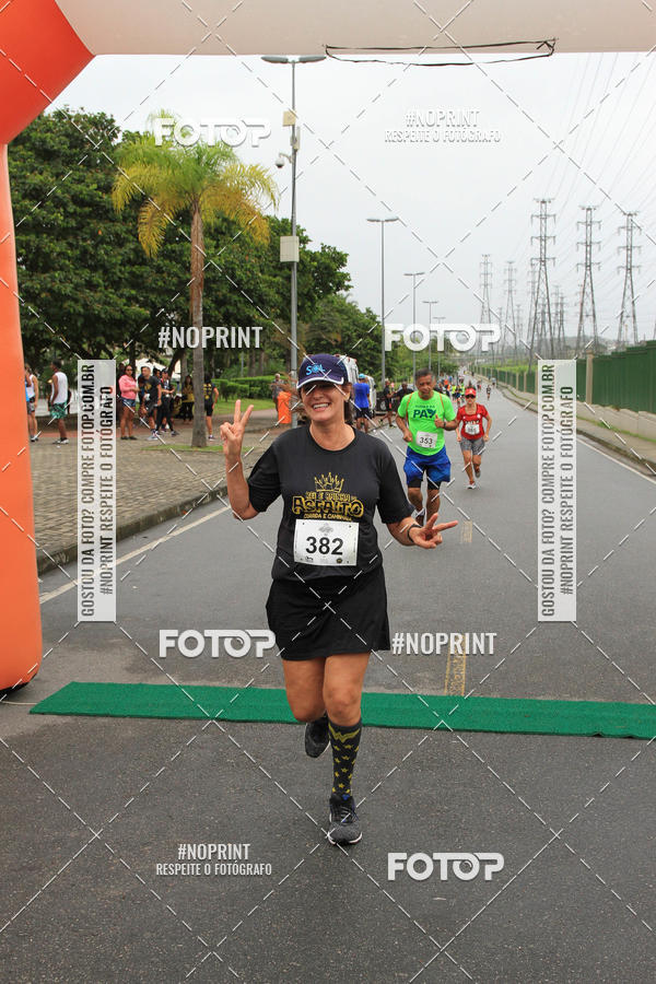 Buy your photos of the eventREI E RAINHA DO ASFALTO CORRIDA E CAMINHADA on Fotop