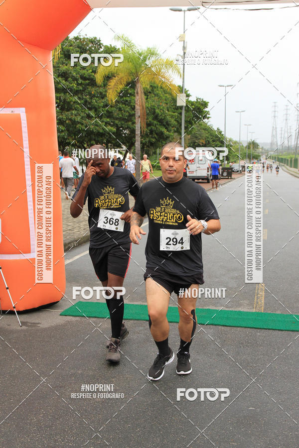 Buy your photos of the eventREI E RAINHA DO ASFALTO CORRIDA E CAMINHADA on Fotop