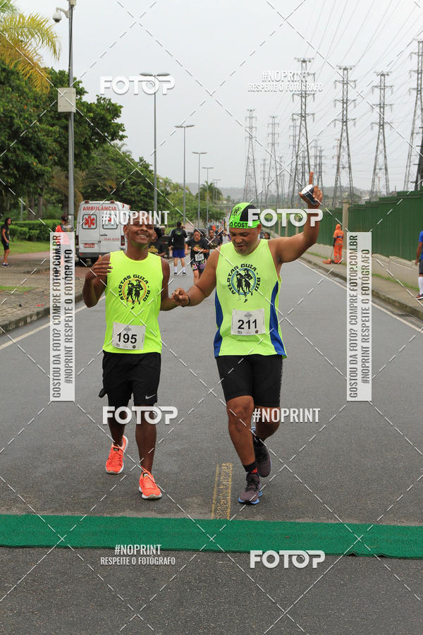 Buy your photos of the eventREI E RAINHA DO ASFALTO CORRIDA E CAMINHADA on Fotop