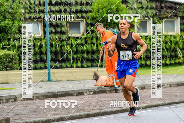 Buy your photos of the eventREI E RAINHA DO ASFALTO CORRIDA E CAMINHADA on Fotop