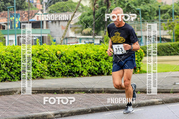 Buy your photos of the eventREI E RAINHA DO ASFALTO CORRIDA E CAMINHADA on Fotop
