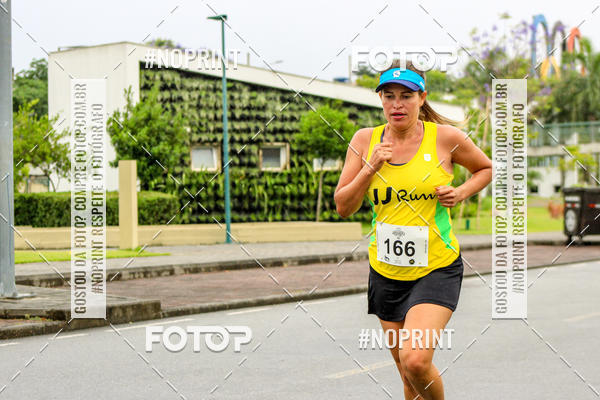 Buy your photos of the eventREI E RAINHA DO ASFALTO CORRIDA E CAMINHADA on Fotop