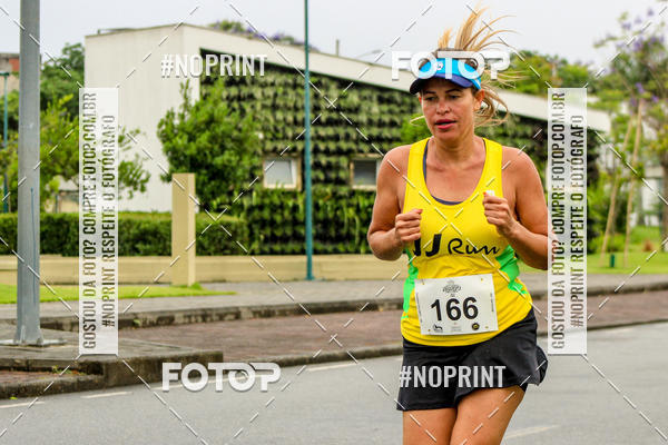 Buy your photos of the eventREI E RAINHA DO ASFALTO CORRIDA E CAMINHADA on Fotop
