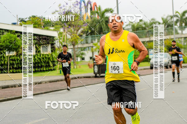 Buy your photos of the eventREI E RAINHA DO ASFALTO CORRIDA E CAMINHADA on Fotop