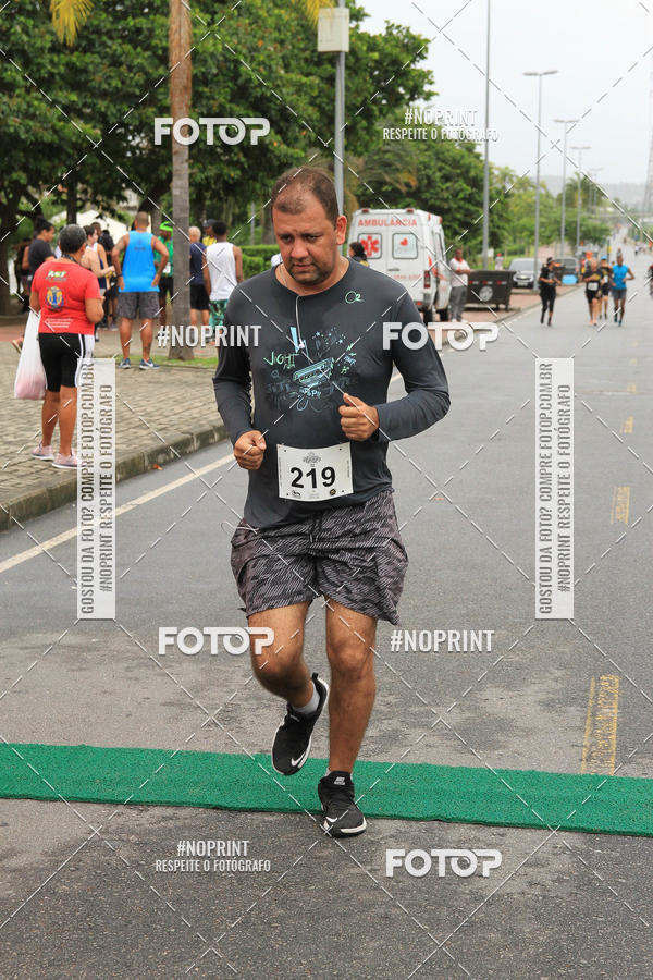 Buy your photos of the eventREI E RAINHA DO ASFALTO CORRIDA E CAMINHADA on Fotop