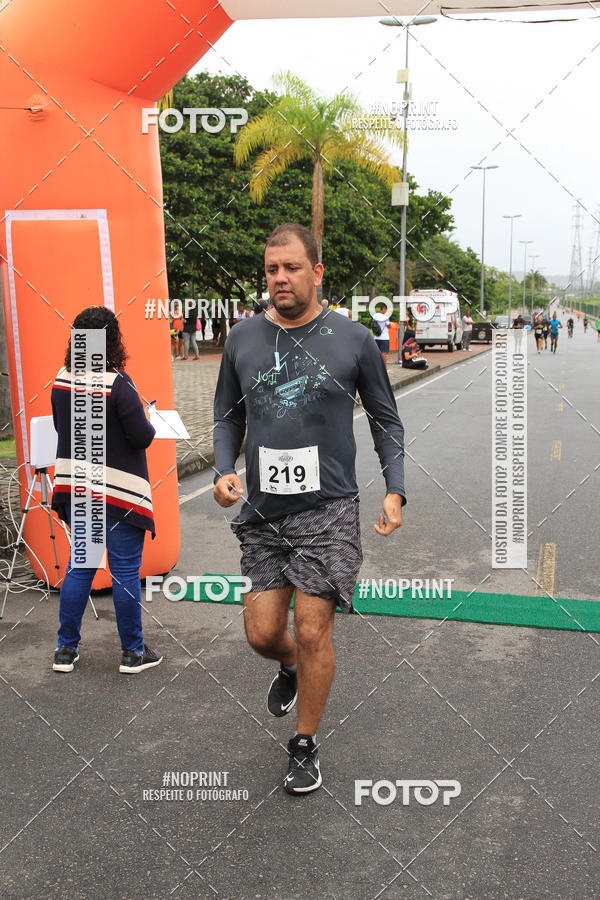 Buy your photos of the eventREI E RAINHA DO ASFALTO CORRIDA E CAMINHADA on Fotop
