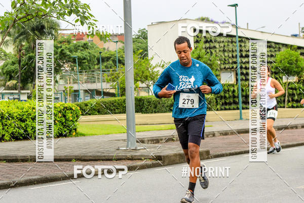 Buy your photos of the eventREI E RAINHA DO ASFALTO CORRIDA E CAMINHADA on Fotop
