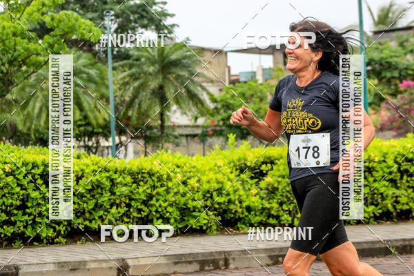 Buy your photos of the eventREI E RAINHA DO ASFALTO CORRIDA E CAMINHADA on Fotop