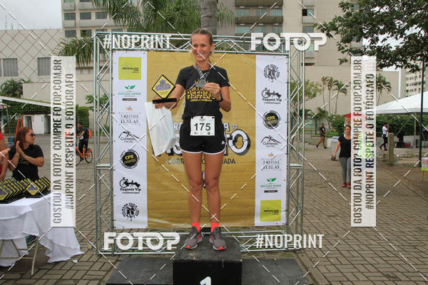Buy your photos of the eventREI E RAINHA DO ASFALTO CORRIDA E CAMINHADA on Fotop