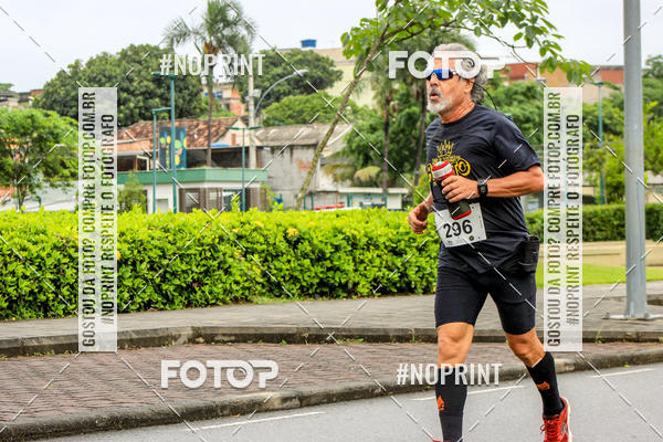 Buy your photos of the eventREI E RAINHA DO ASFALTO CORRIDA E CAMINHADA on Fotop
