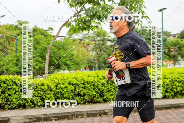Buy your photos of the eventREI E RAINHA DO ASFALTO CORRIDA E CAMINHADA on Fotop