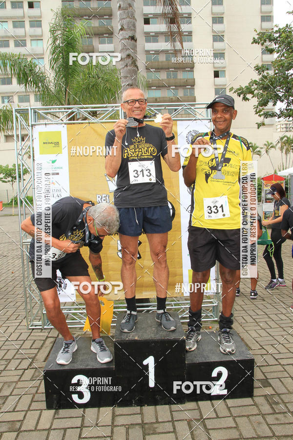 Buy your photos of the eventREI E RAINHA DO ASFALTO CORRIDA E CAMINHADA on Fotop