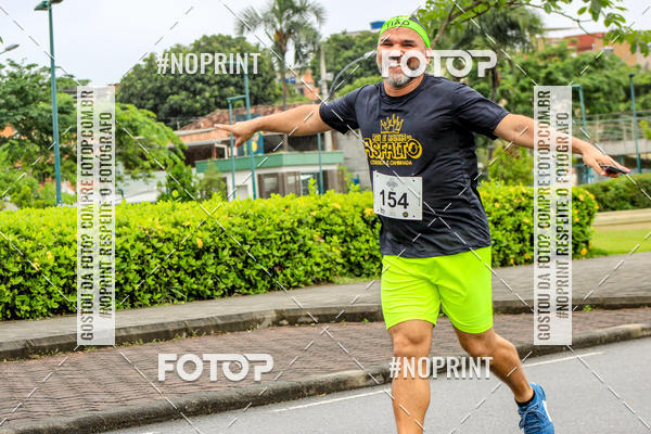 Buy your photos of the eventREI E RAINHA DO ASFALTO CORRIDA E CAMINHADA on Fotop