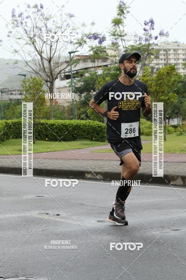 Buy your photos of the eventREI E RAINHA DO ASFALTO CORRIDA E CAMINHADA on Fotop