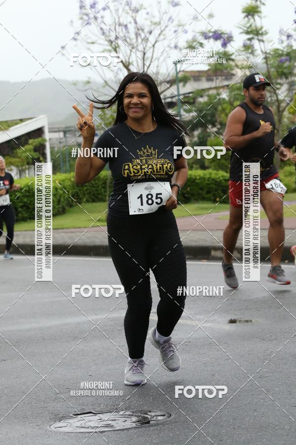 Buy your photos of the eventREI E RAINHA DO ASFALTO CORRIDA E CAMINHADA on Fotop