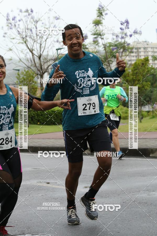 Buy your photos of the eventREI E RAINHA DO ASFALTO CORRIDA E CAMINHADA on Fotop