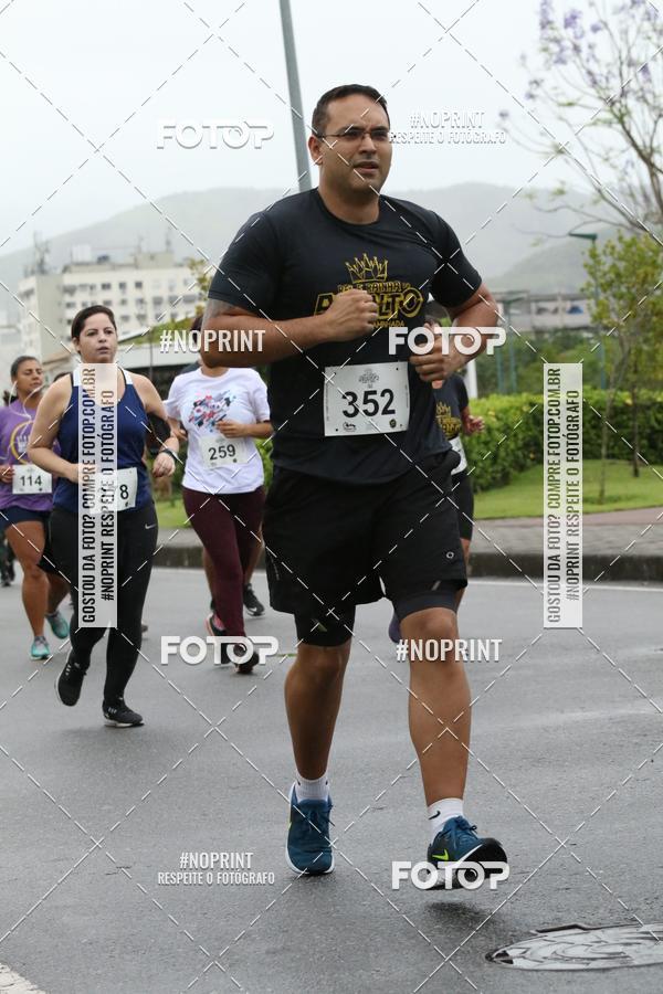Buy your photos of the eventREI E RAINHA DO ASFALTO CORRIDA E CAMINHADA on Fotop