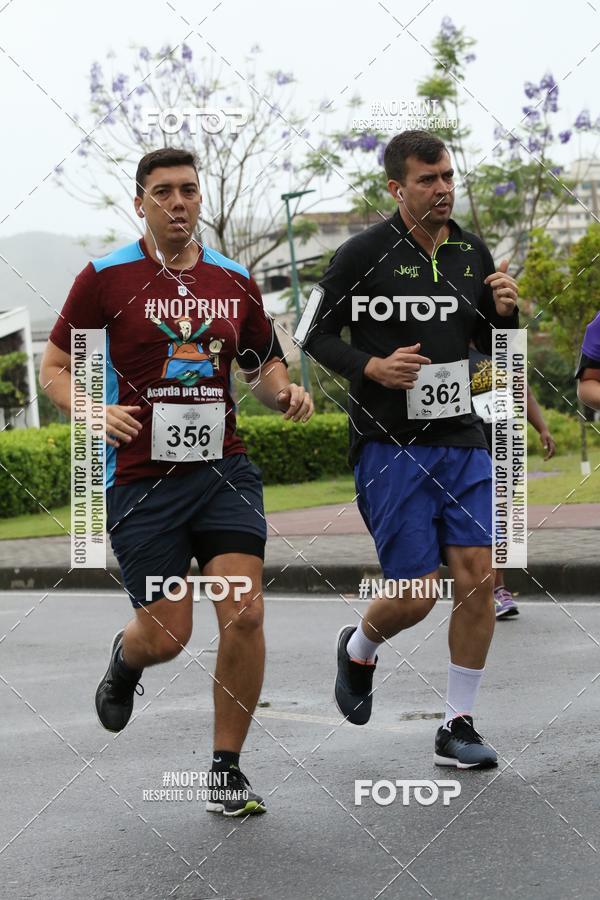 Buy your photos of the eventREI E RAINHA DO ASFALTO CORRIDA E CAMINHADA on Fotop