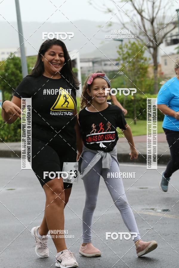 Buy your photos of the eventREI E RAINHA DO ASFALTO CORRIDA E CAMINHADA on Fotop