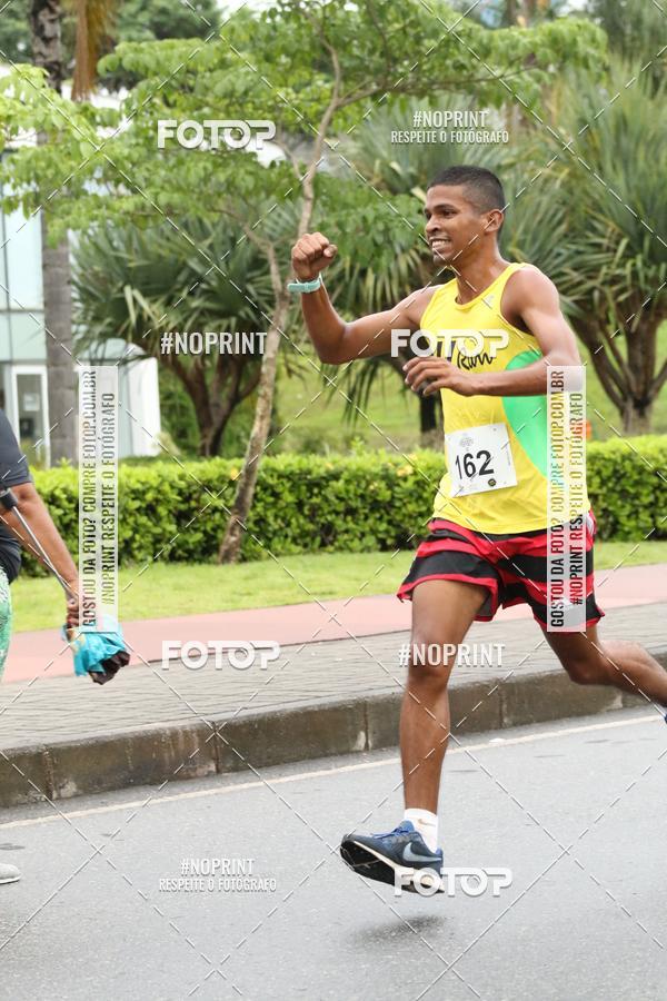 Buy your photos of the eventREI E RAINHA DO ASFALTO CORRIDA E CAMINHADA on Fotop