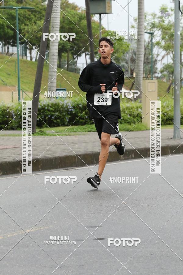 Buy your photos of the eventREI E RAINHA DO ASFALTO CORRIDA E CAMINHADA on Fotop