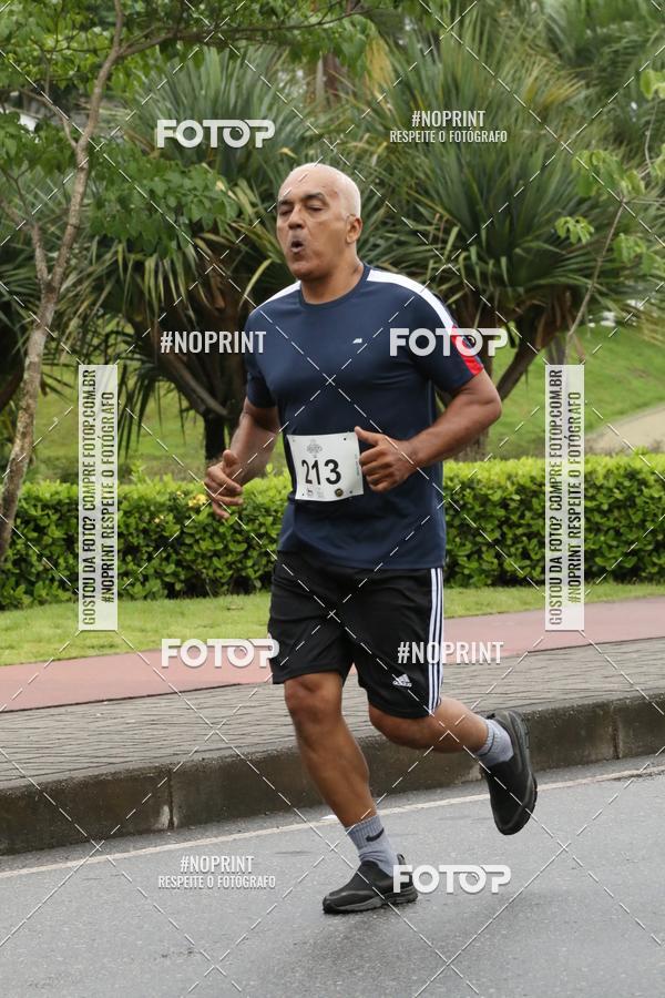 Buy your photos of the eventREI E RAINHA DO ASFALTO CORRIDA E CAMINHADA on Fotop